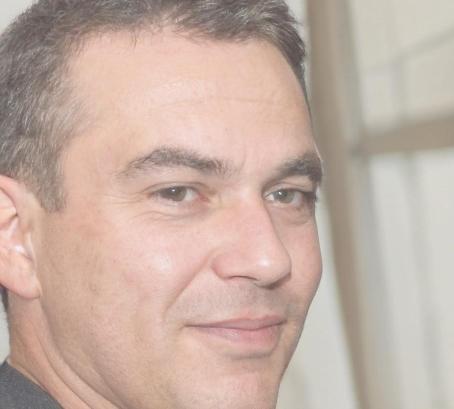 Carlos Mendoza, especialista en finanzas personales